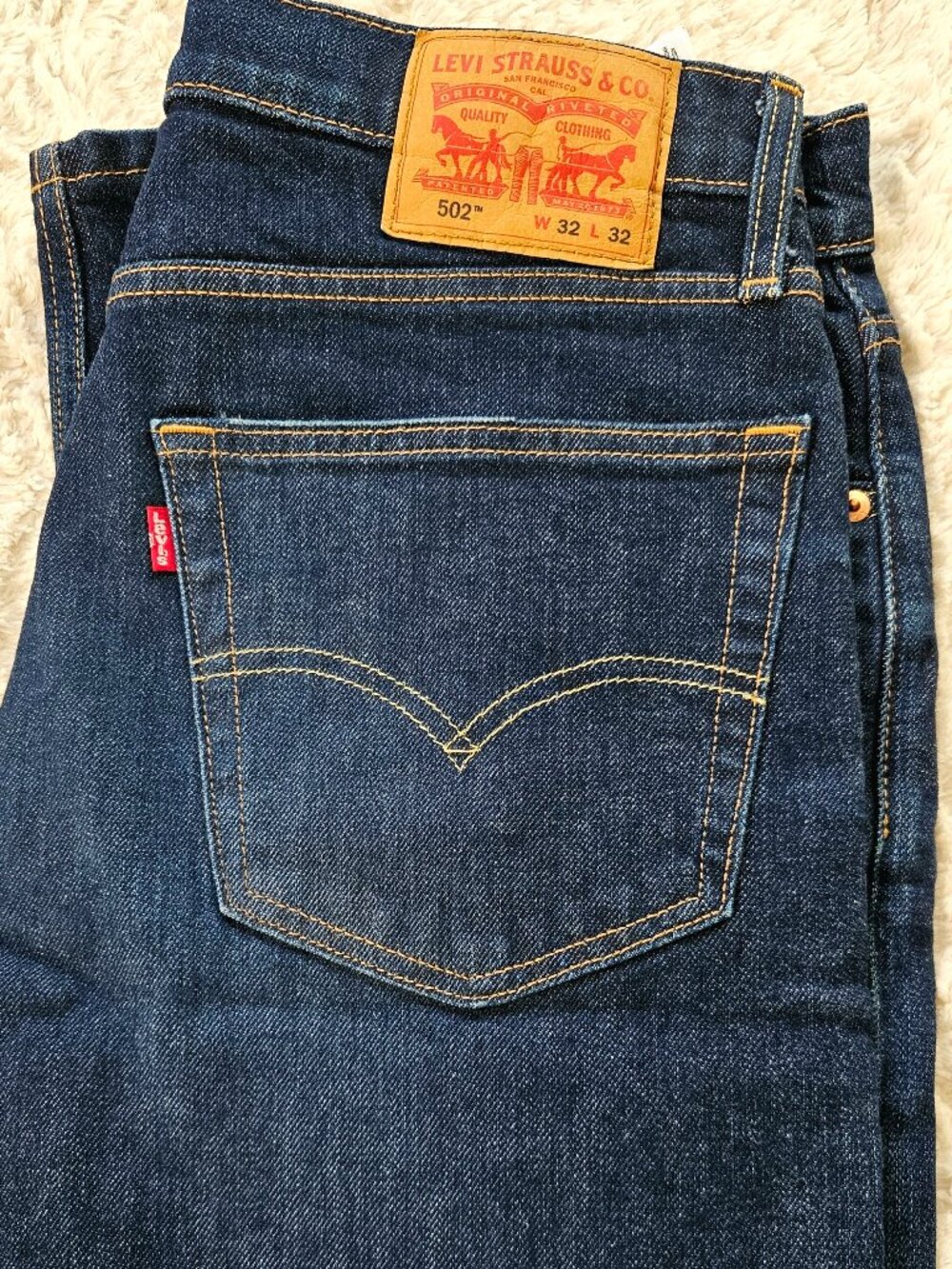 Levi’s 502 Regular Taper Jeans – Dark Blue Denim (W32 L32) - Excellent Condition - Picture 3 of 13